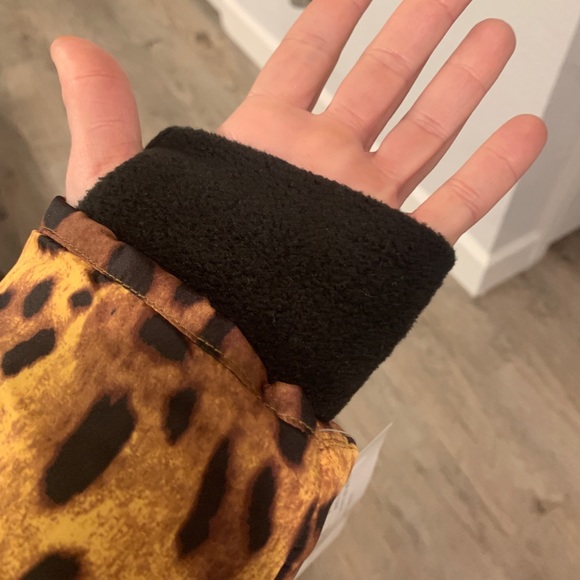 Leopard puffer - Picture 9 of 15